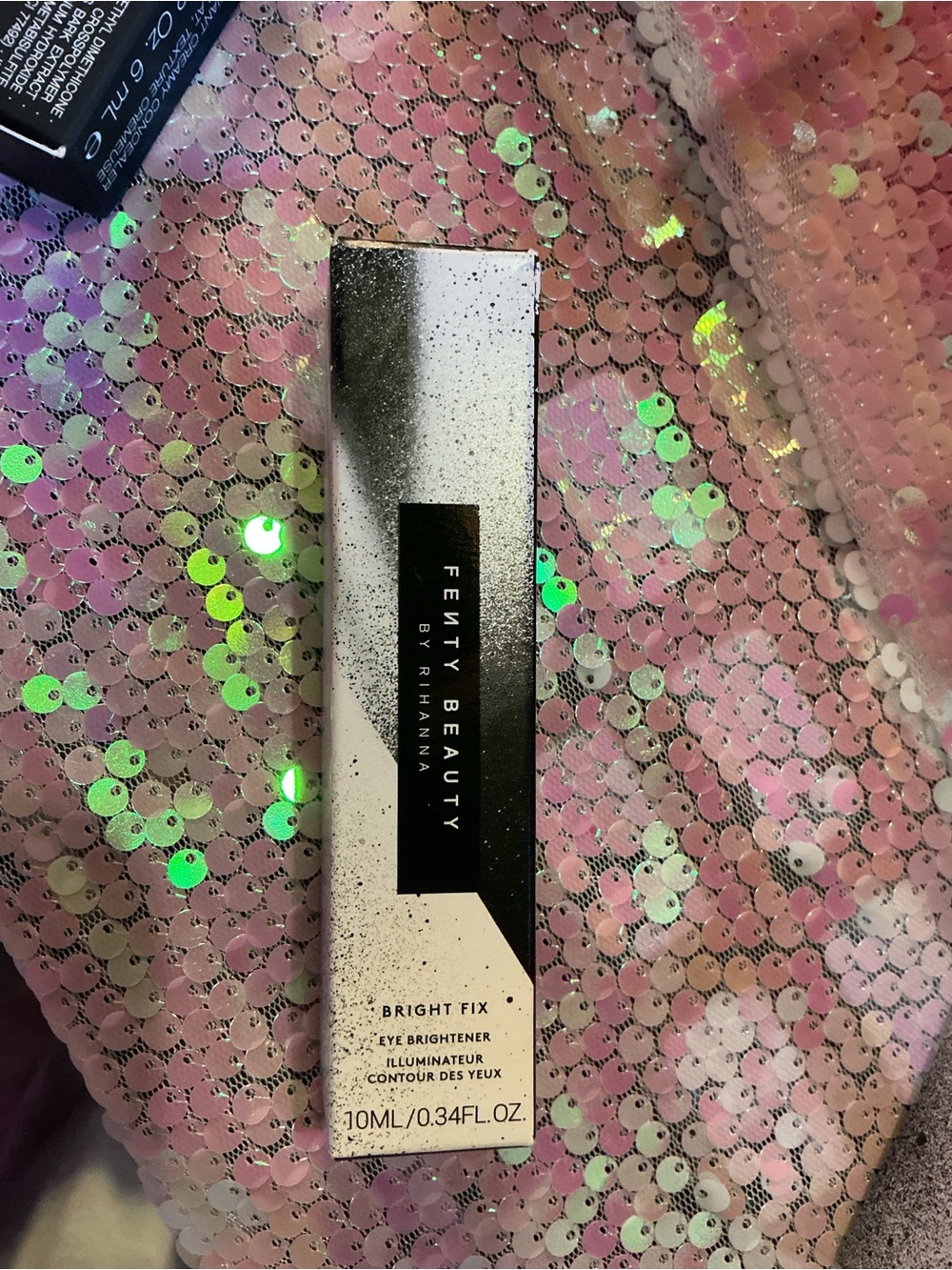 Fenty Beauty Seashell 03 Brightening Stick - Ivory Pink